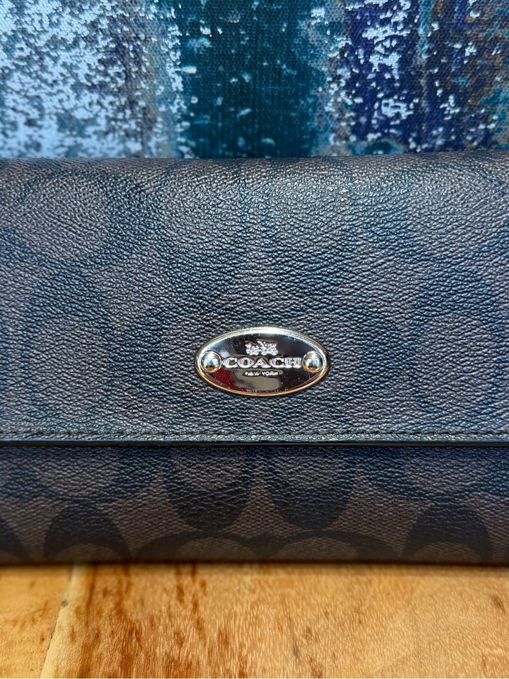 Coach Classic Peyton Signature Envelope Tri-Fold Checkbook Wallet Chocolate Brow - Picture 12 of 14